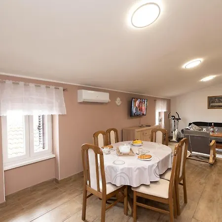 Apartment Kesten *