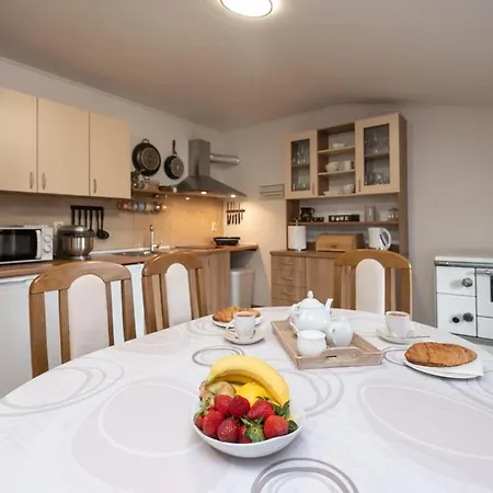 Apartment Kesten *